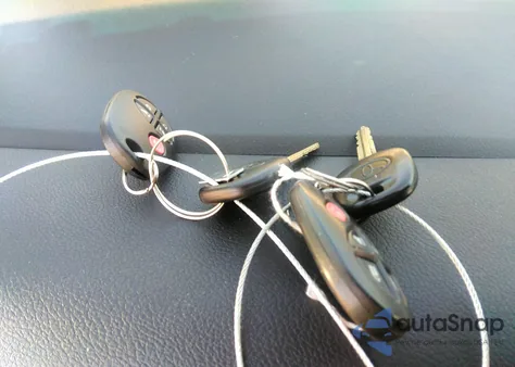 2017 Toyota Sienna Le 8 Passenger из США, поврежденный, VIN 5TDKZ3DC9HS806206